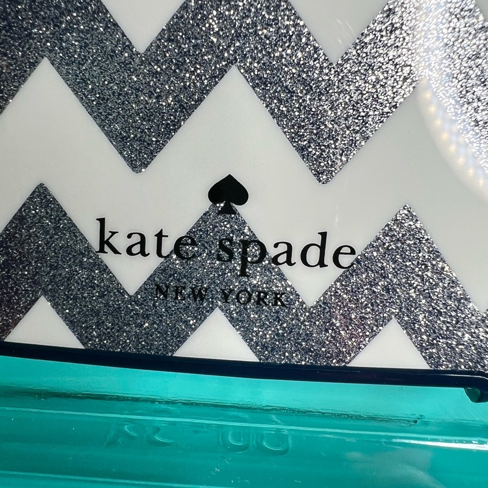Kate Spade - Picture 3 of 4
